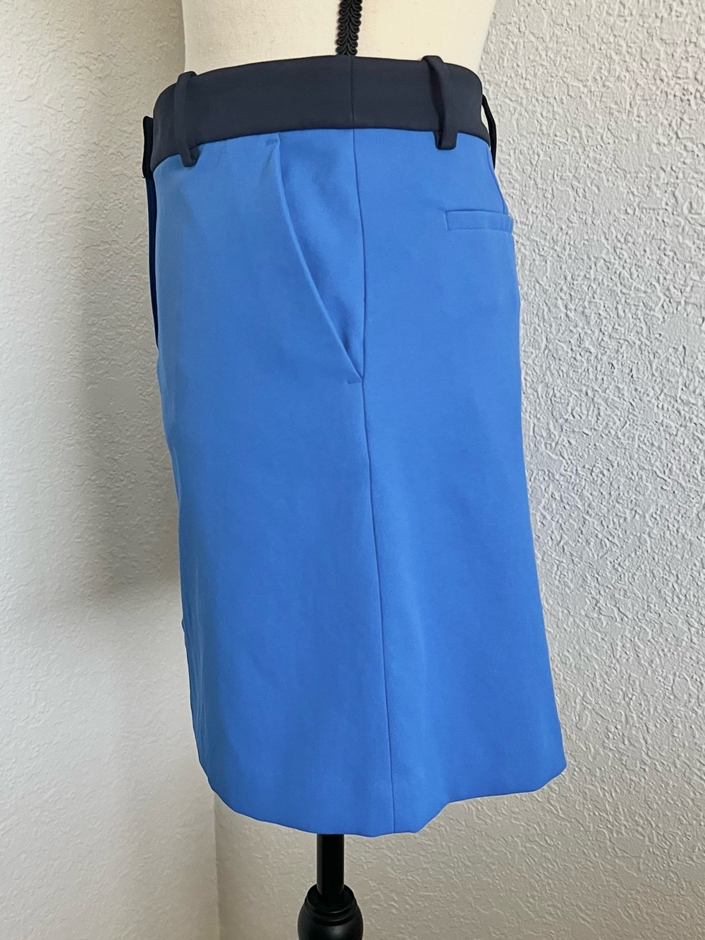 Tory Burch Sport Tech Twill Golf Skirt - Picture 2 of 7